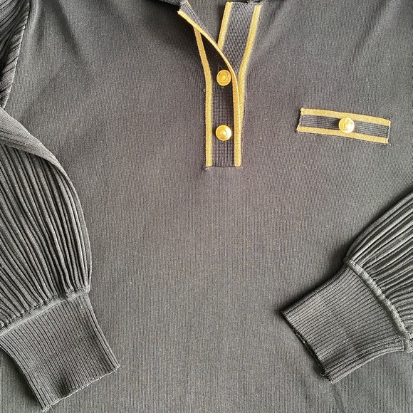 Vintage balloon sleeve black and gold sweater size medium - Picture 9 of 11